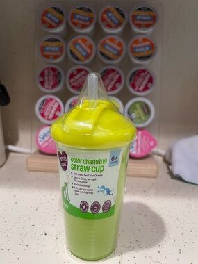 Parent's Choice Color-Changing Straw Cup - Lime Green